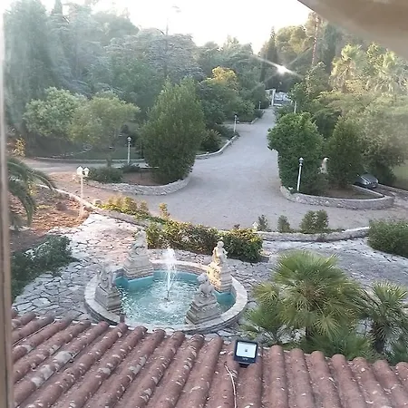 Di 2* Lecce